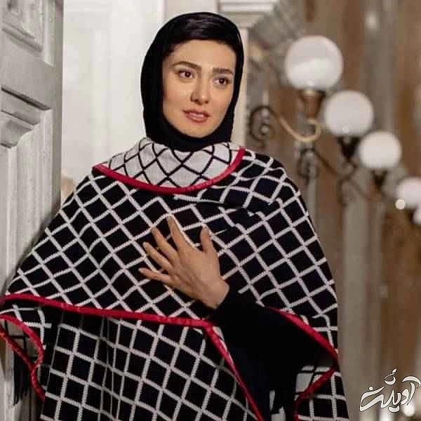 فیلم لحظه بیرون انداختن مینا وحید از کنسرت ماکان بند ! - خانم بازیگر ضایع شد